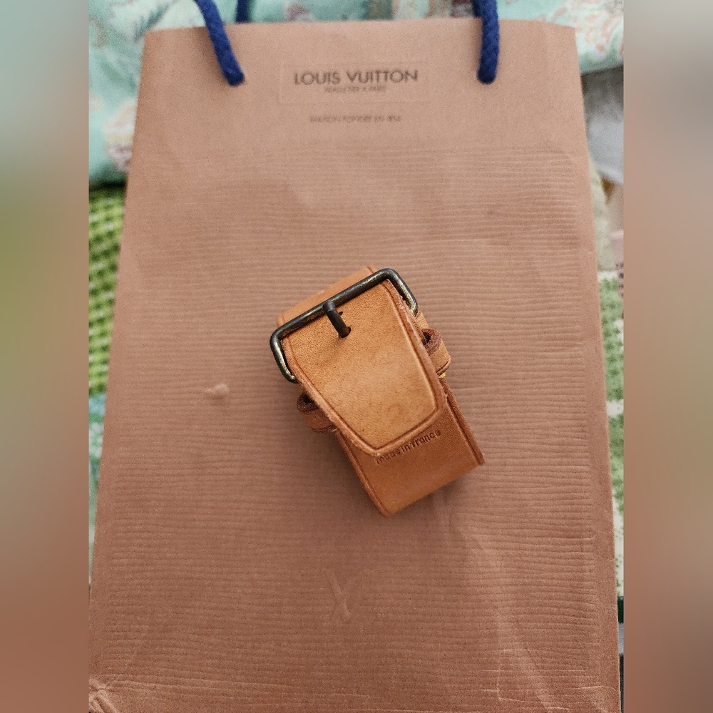 Louis Vuitton Bundle - 1 Poignet/Bracelet appr 7in and a 1 gift bag